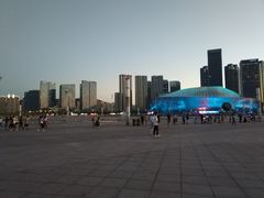 -东港音乐喷泉广场