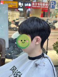 -藤野造型专业烫染接发