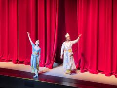 -交通银行前滩31演艺中心