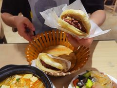 -闫家驴肉老店(华电一校店)
