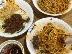 -花市豌杂面(民生路店)