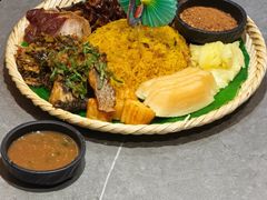 云南七彩手抓饭-滇西王子·山风云南菜·丽江地标品牌(古城南门店)