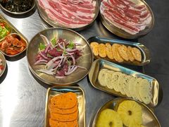 -核桃碳烤肉馆(深圳首店)