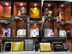 -茂菊口腔连锁(浦东南路店)