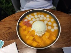 -三花奶奶的甜品(百联嘉定购物中心店)