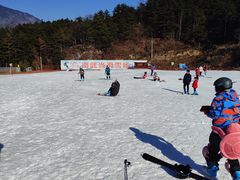 -大别山南武当滑雪场