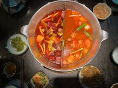 -湊湊火锅·茶憩(新中关购物中心店)