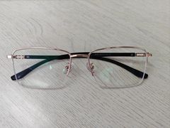 -浮光眼镜·蔡司视觉合作·数字验配中心(陆家嘴店)