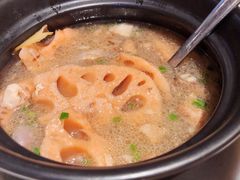 -霄汉牛三鲜湖北砂锅菜(万松园2店)