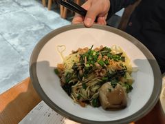 -弄堂咪道-饭香·面香·馄饨香(兴梅店)