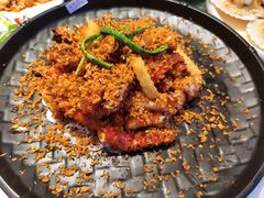 避风塘炒石岩蟹-79号渔船海鲜饭店(宝安店)