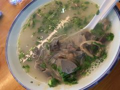 -刘记羊汤·烧饼夹肘子