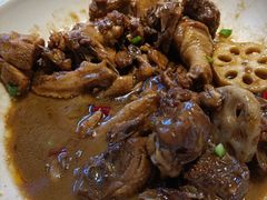 -黄泥岗·地道湖北菜(奥特莱斯店)