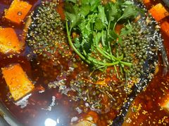 -三顾烤庐·烤鱼·烧烤·龙虾(奉贤店)