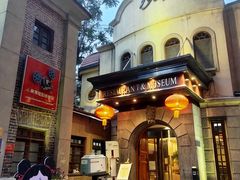 -小广寒电影艺术餐厅(小广寒经三路店)