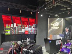 -ROG玩家国度(美罗城店)