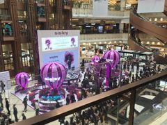 -新世界新丸中心-地下停车场