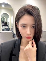 -AYO SALON