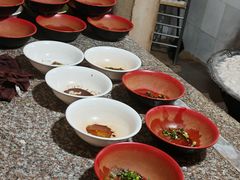 -张阿三馄饨店