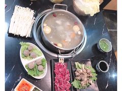 -四点金潮汕鲜牛肉火锅(金猴名居店)