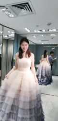 点击看大图 -GRACE KELLY婚纱与礼服(北京店)