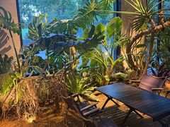 -J Create城市露营咖啡·简餐·宠物(上海动物园店)