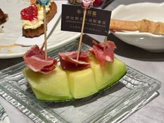 -雍容荟帝王蟹活龙虾展台自助(IFS黑金店)