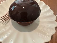 -VERIE BAKEHOUSE