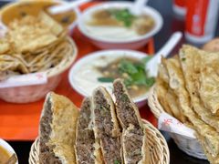 -方中山胡辣汤(成都首店)