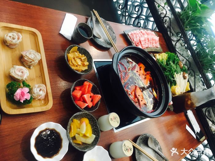 炙釜火锅(恒隆广场店)-图片-大连美食-大众点评网