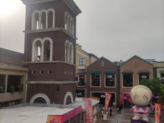 -王府井奥莱临潼小镇(临潼店)