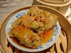 蚝油鲜竹卷-广州花园酒店荔湾亭·地道点心·粤式饮茶