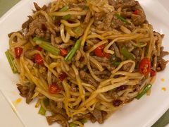 鱼香肉丝-老昌春饼(中央大街店)