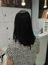 -镁连社·美联社