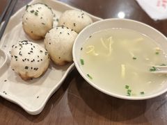 特色生煎-东泰祥生煎馆(陕西南路店)