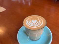 -Be Lived Cafe比例咖啡(摩天轮店)