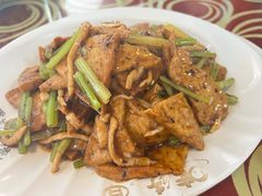 -大梁骨头馆·酱骨老菜(友好店)