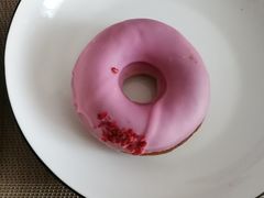 草莓绵绵圈-巴黎贝甜(常德路店)