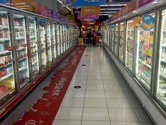 -家乐福(四元桥购物中心店)