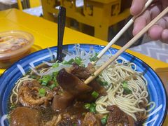 -砖头卤味