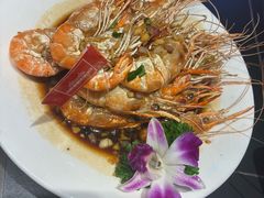 -鸭绿江海鲜烧烤大排档(杏林街店)