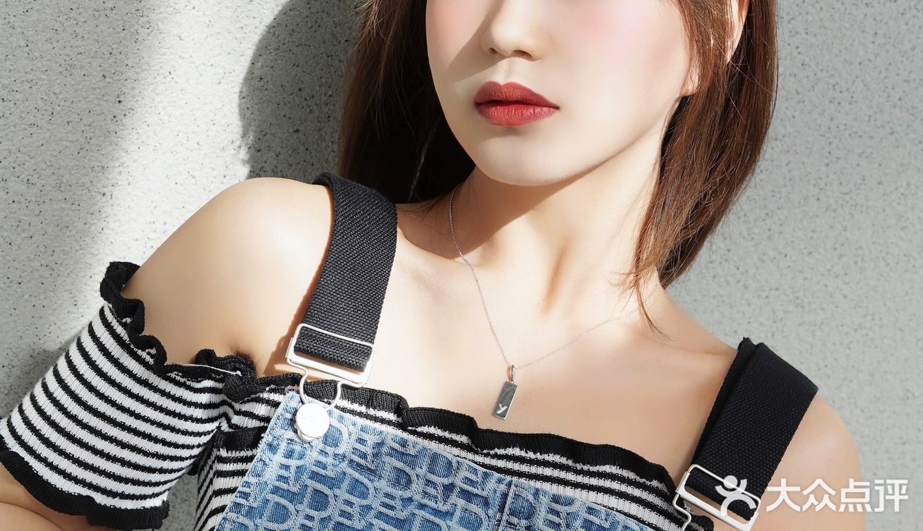 OOTD💙日杂画报风｜超显白发色