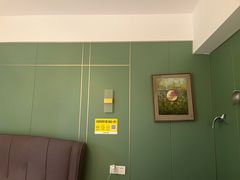 -鹿逸自助酒店(东大路地铁站店)