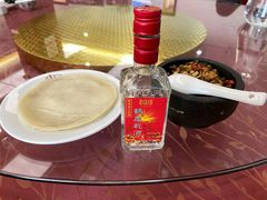 黑红三剁双拼-蝴蝶泉宾馆-中餐厅