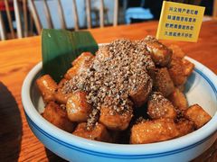 -包整·丝娃娃(一览甲秀楼风景店)