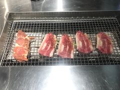浇汁肥牛-马路牙子烧烤音乐酒馆(望京店)