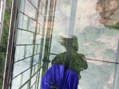 -玻璃桥景区石牛寨
