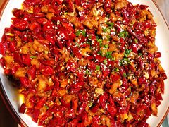 -有红鸡毛店·川菜(建设路店)