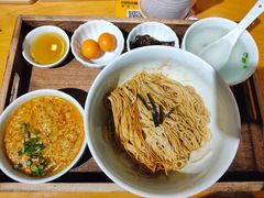 -蟹上黄·蟹黄面·江南糖水(人民广场店)