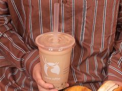 大红袍牛初乳茶-瑞幸咖啡(杭州绿地中央店)